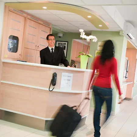 Отель Ibis Budget Berlin Airport Schoenefeld *